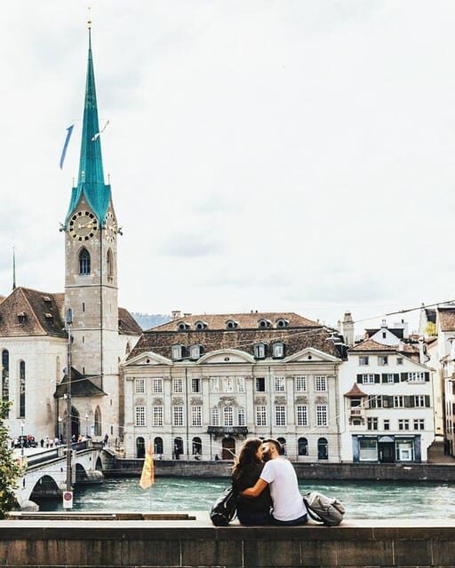 Instagram tour of Zurich with a private photographer - Key Points