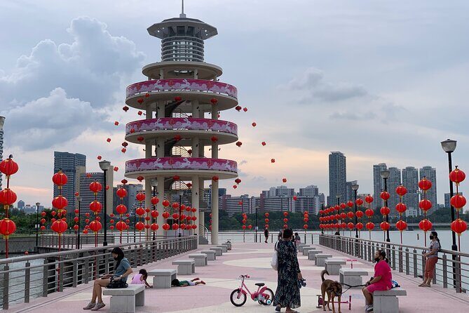 Instagrammable Photoshoot Experience in unique Singapore Locale - Key Points