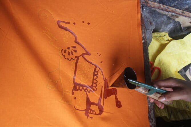 Interactive Batik Workshop and Lessons in Sri Lanka - A Detailed Look at the Batik Workshop Experience