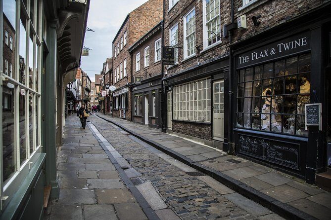 Interactive Treasure Hunt Experience of York's Secret - Who Is This Tour Perfect For?