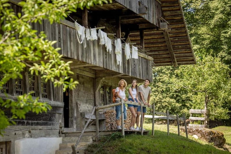 Interlaken: Admission ticket for the Ballenberg Open-Air Museum - Discovering Swiss Heritage Through Historic Buildings and Crafts