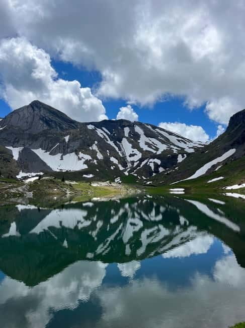 Interlaken: hike to an Alpine Lake and a Cozy Mountain Hut. - Logistics and Practicalities
