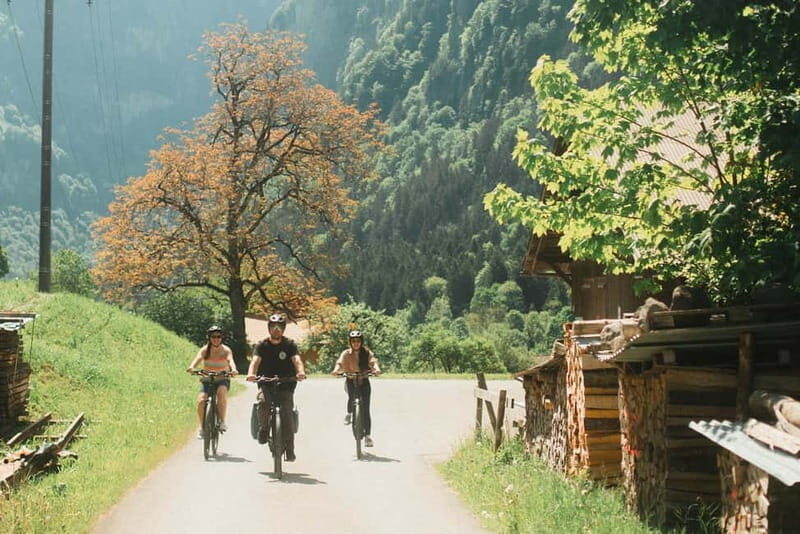 Interlaken - Lauterbrunnen E-bike Tour: Valley of Waterfalls - Key Points