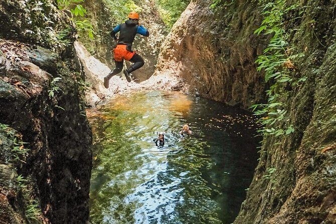 Intermediate canyoning trip in Bali " Samba canyon " - Practical Details and Considerations