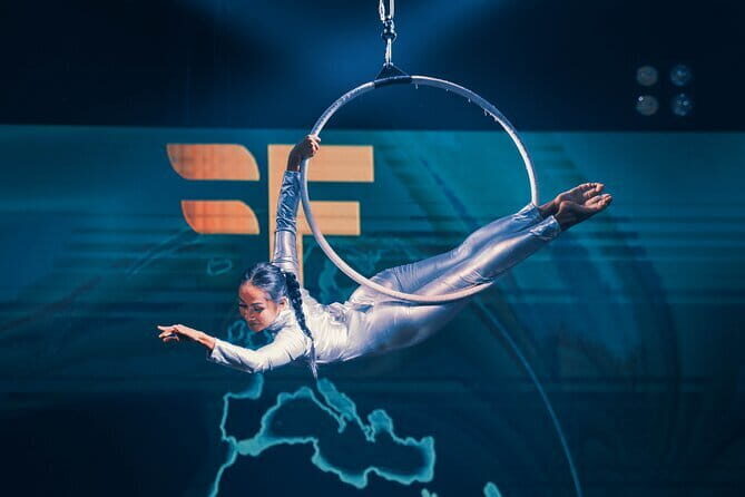 International Dinner & Cabaret Show - Set Menu Package - A Deep Dive into the Experience