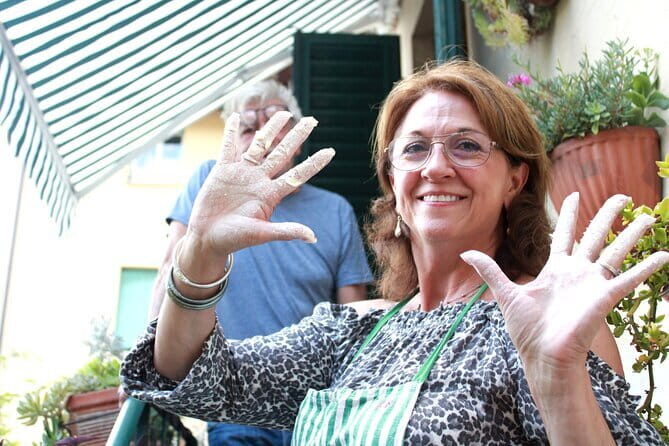 Intimate and authentic Pasta Lesson & Chianti wine. Free parking - Who Should Book This Experience?
