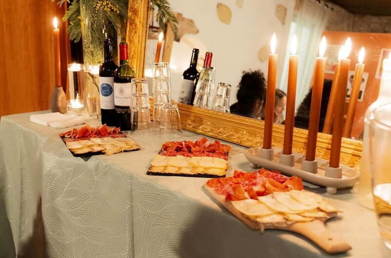 Introduction to Vin Rouge painting - What Makes This Experience Special?