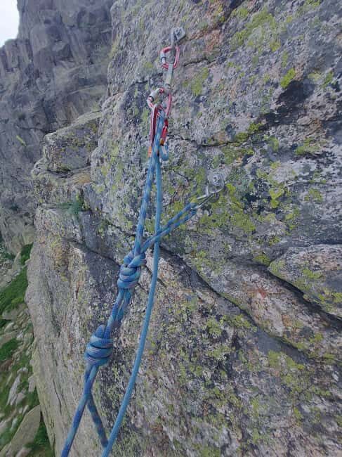 Introductory climbing course: Sierra de Guadarrama. - Why This Experience Offers Good Value