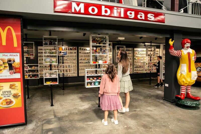 Invercargill: Day Entry to Bill Richardson Transport World - Key Points