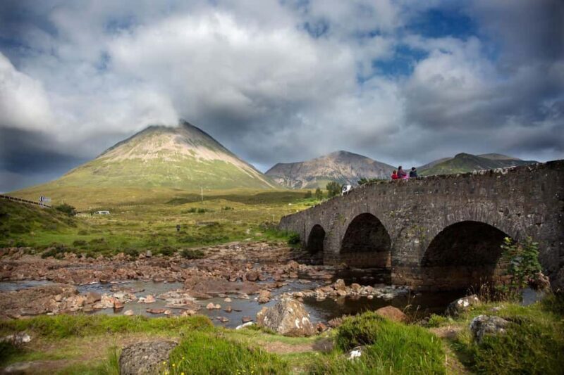 Inverness: Isle of Skye, Fairy Pools, & Castles Day Trip - A Deep Dive Into the Experience