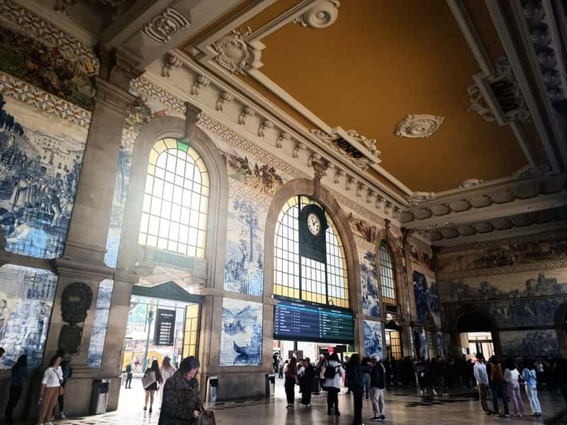 Invincible City of Porto Walking Tour - Practical Tips for the Tour