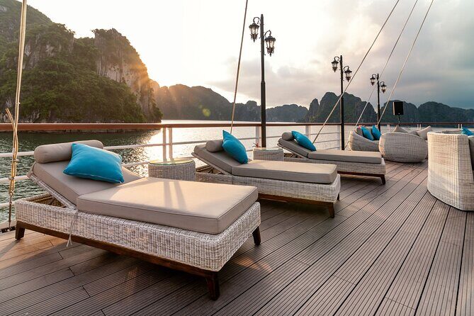 IRIS Luxury Halong 1 Day on Cruise From Hanoi with Bus and Lunch - The Sum Up