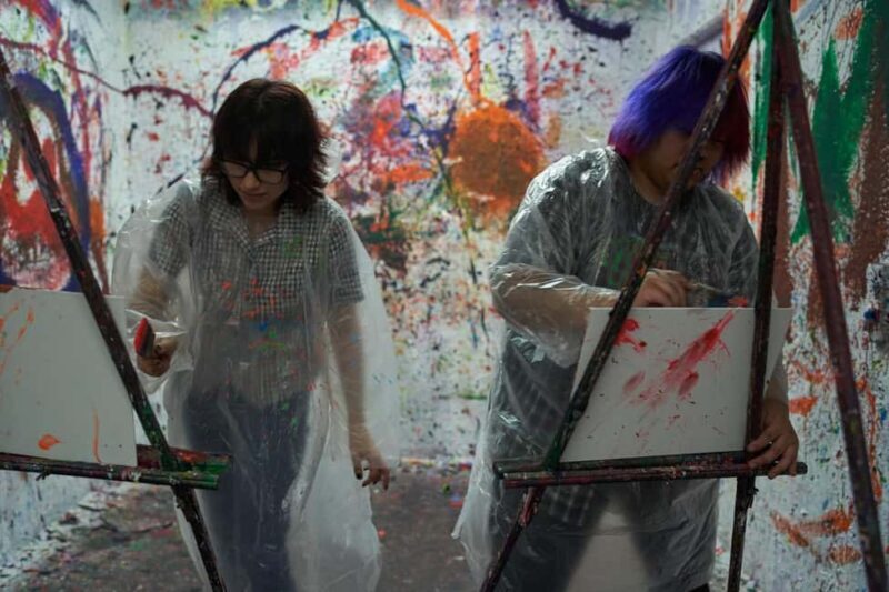 Irvine: Splatter Paint Room Experience - What to Expect During the Splatter Paint Room Experience