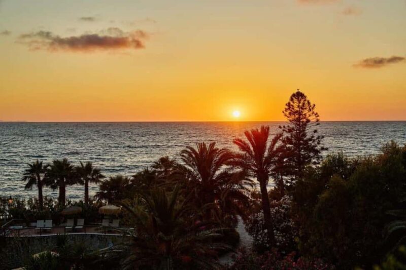 Ischia in One Day: Hydrofoil from Naples with Optional Lunch - FAQ