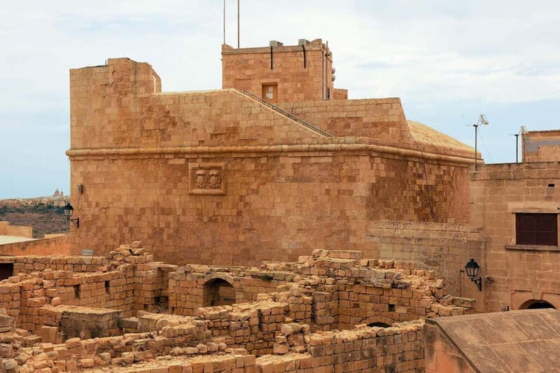 iSeeGozo Day Pass with Ferry & Gozo Bus Hop-On Hop-Off (CMO) - The Hop-On Hop-Off Bus: Exploring at Your Pace