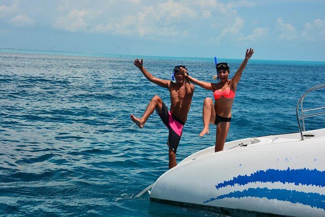 Isla Mujeres adventure by Catamaran. Snorkel, open bar and lunch - What Makes This Tour Stand Out?
