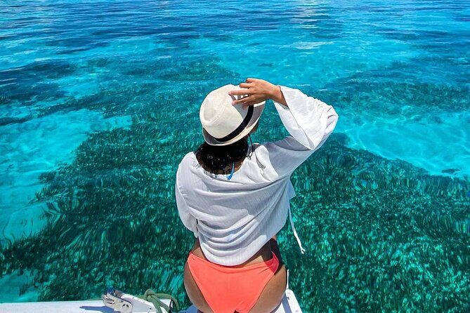 Isla Mujeres Catamaran Adventure Snorkeling, Spinnaker and Lunch - FAQs