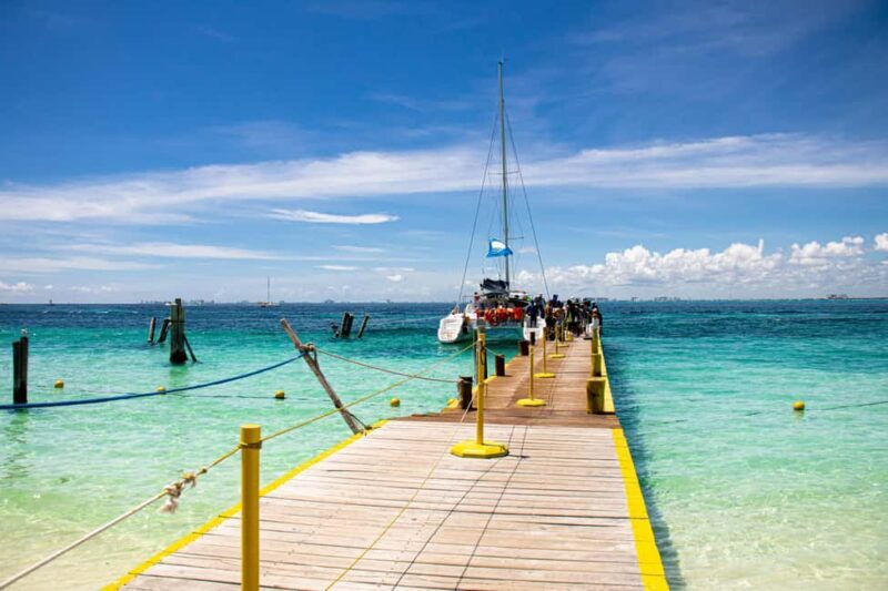 Isla Mujeres: Catamaran Ride with Open Bar, Snorkeling, and Lunch - An In-Depth Look at the Experience
