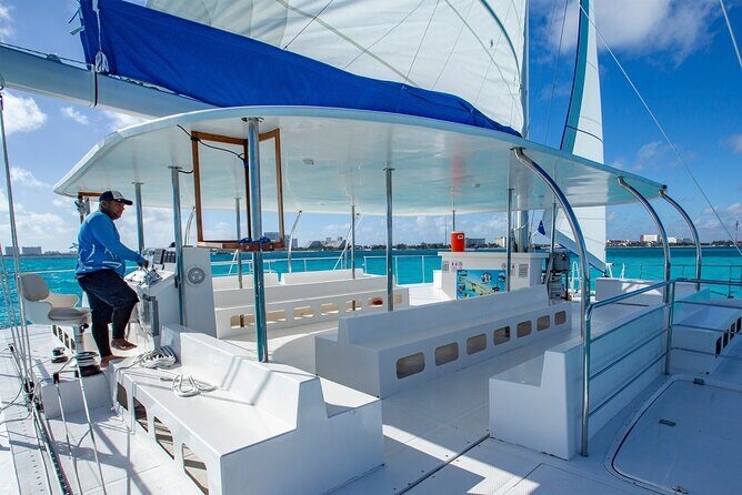 Isla Mujeres Catamaran Tour from Cancun with snorkel and Open Bar - Who Will Love This Tour?