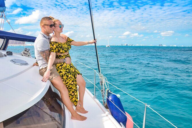 Isla Mujeres Catamaran tour with Open Bar, Lunch and Snorkeling - Detailed Breakdown of the Itinerary