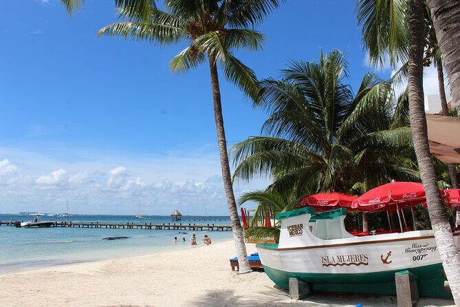 Isla Mujeres Catamaran Tour with Snorkeling at MUSA, Buffet Lunch & Open Bar - The Sum Up