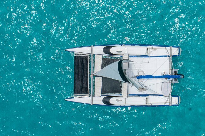 Isla Mujeres Premium Tour in Private Catamaran with Lunch - Who Should Consider This Tour?