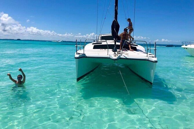 Isla Mujeres Private Catamaran, Cruising, Snorkeling having Fun!! - FAQ
