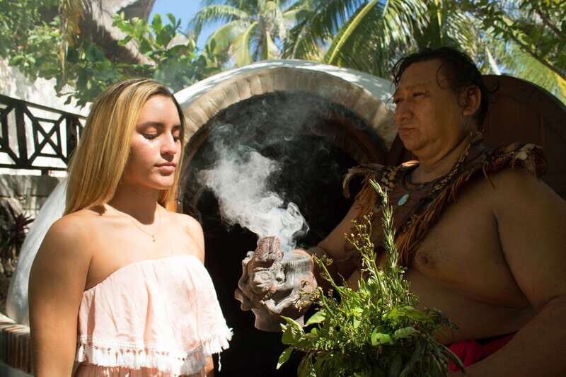 Isla Mujeres: Royal Garrafon VIP and Punta Sur admission - Is This Tour Right for You?