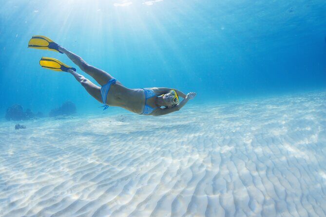 Isla Mujeres tour 12 p.m. Best time Less People - Authentic Perspectives from Travelers