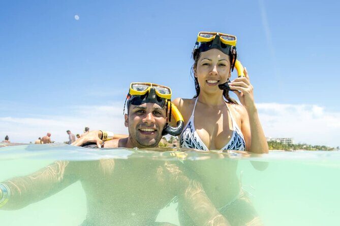Isla Mujeres Tour in Private Catamaran with Food & Drinks - What Past Travelers Say