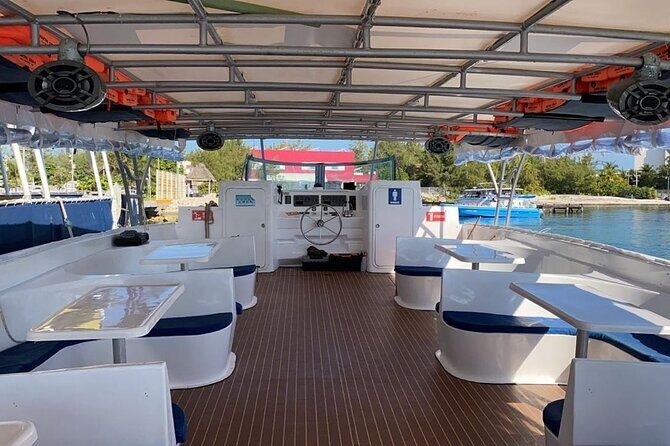 Isla Mujeres Tour in Private Catamaran with Food & Drinks - FAQs