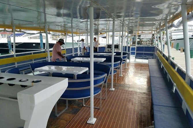 Isla Mujeres Unlimited Open Bar Catamaran, from Playa del Carmen - FAQ