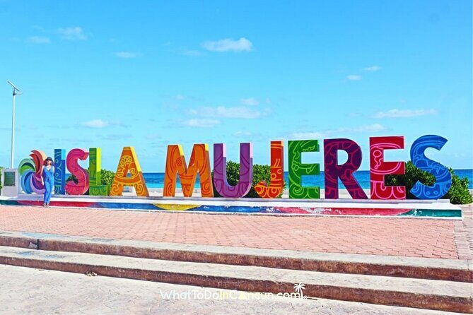 Isla Mujeres VIP Premium Catamaran Transport & Dock fee Included - FAQ