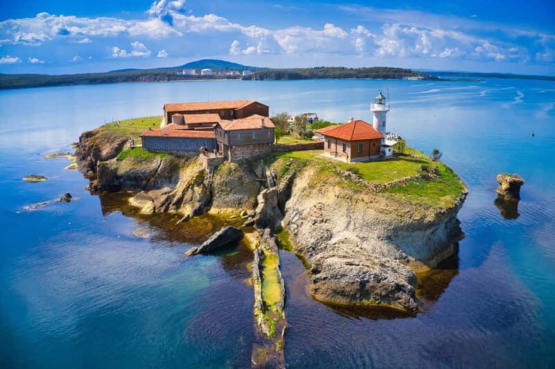 Island Anastasia - Full day VIP Catamaran cruise - The Sailing: Scenic and Serene