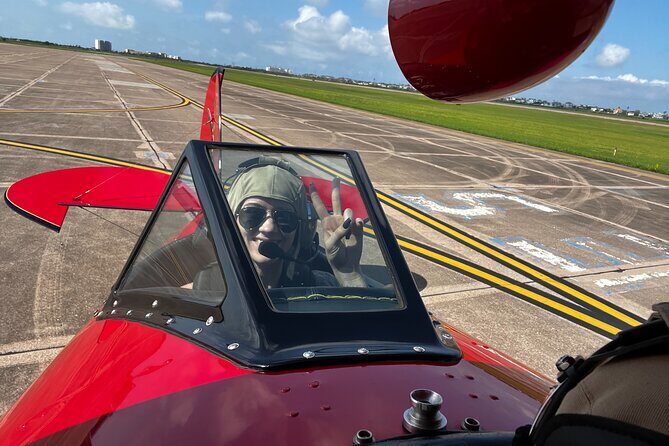 Island and Bolivar Tour, Open Cockpit Biplane Ride - The Island and Bolivar Tour, Open Cockpit Biplane Ride: An In-Depth Review