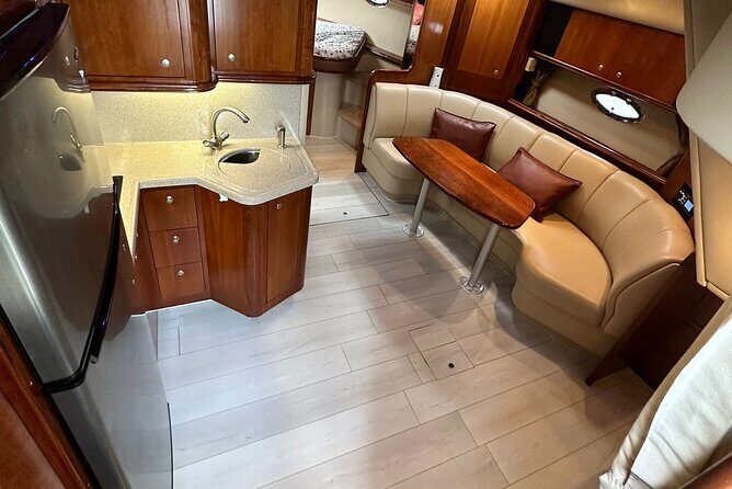 Island Fun Yacht Rental in Miami Beach - Who Will Love This Experience?