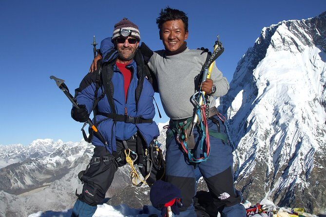 Island peak climbing arrange from Chhukung - Key Points