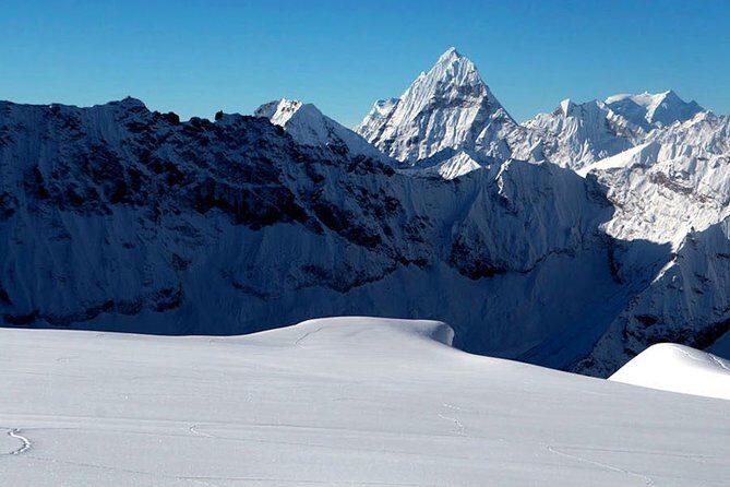 Island Peak Short Climb  15 Days - Who Is This Tour Best Suited For?