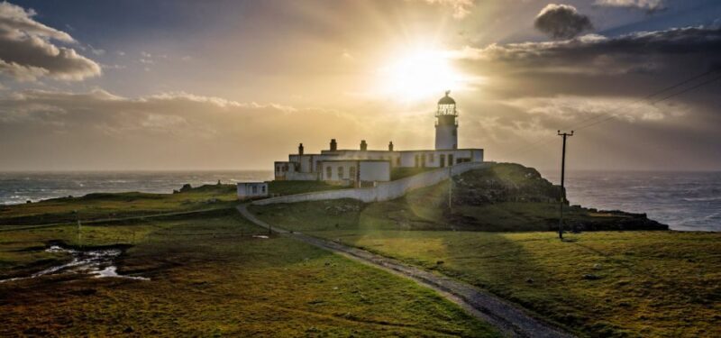 Isle of Skye: Portree to Fairy Pools Smartphone Guide - Key Points