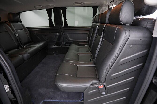Istanbul Airport Transfer by Private Minivan + Meet & Greet Service at Airport - Authentic Insights from Reviewers