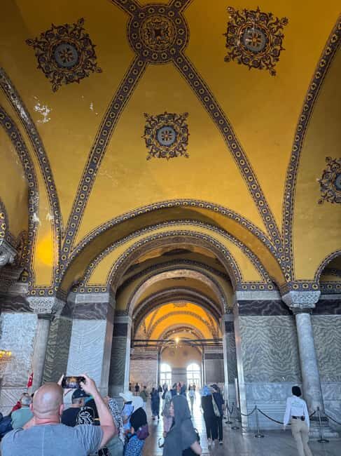 Istanbul: Balat, Blue Mosque, and Hagia Sophia Guided Tour - Who Would Love This Tour?