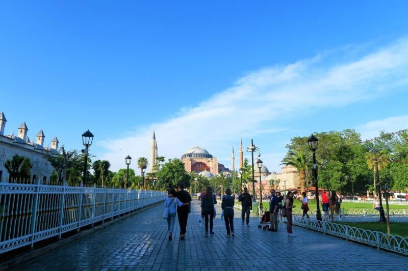 Istanbul: Blue Mosque, Hagia Sophia, Basilica Cistern Tour - Exploring Istanbul’s Highlights: What You Can Expect