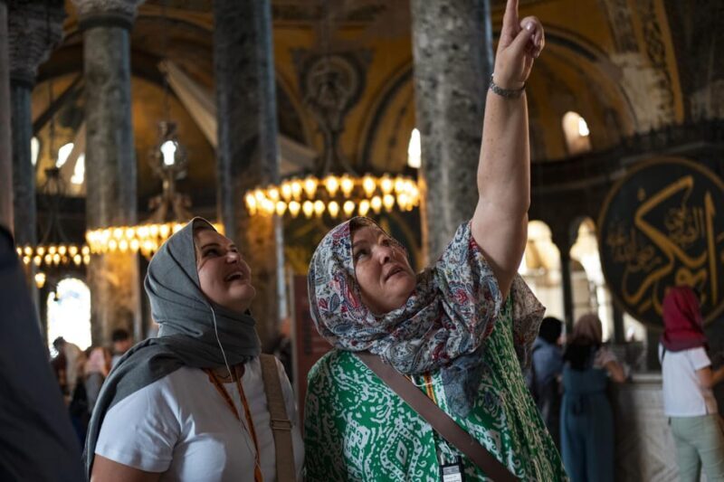 Istanbul: Blue Mosque & Hagia Sophia Guided Tour w/ Tickets - Practical Tips for Your Visit