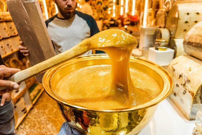 Istanbul: Book A Local Host - A Closer Look at the Experience