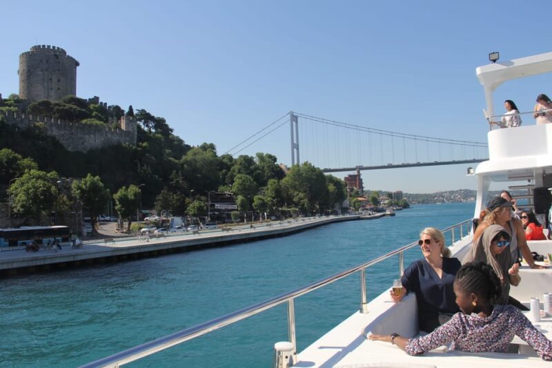 Istanbul: Bosphorus and Black Sea Cruise with Lunch - The Experience in Detail
