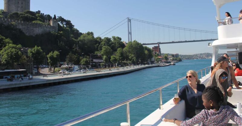 Istanbul: Bosphorus and Black Sea Cruise with Lunch - Authentic Experiences & Feedback from Travelers