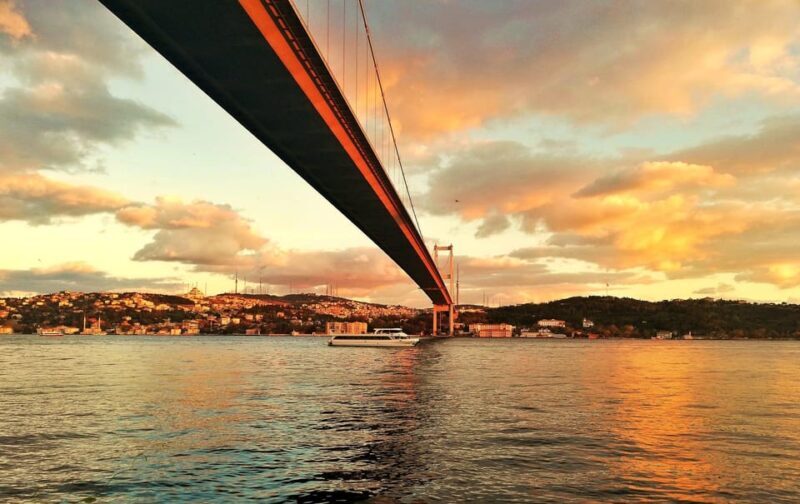 Istanbul: Bosphorus Boat Cruise - FAQs