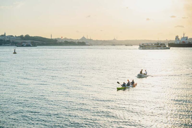 Istanbul: Bosphorus Canoe Experience by Maiden's Tower - FAQ