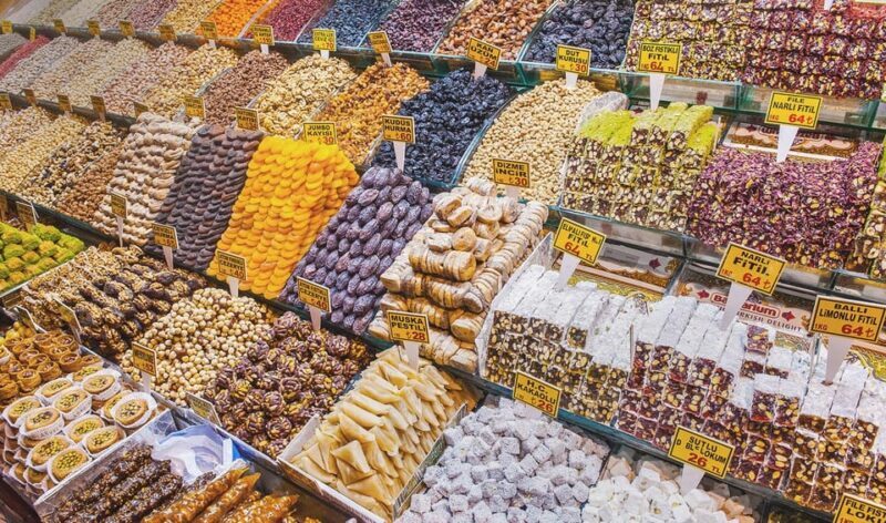 Istanbul: Bosphorus Cruise and Bus Tour with Bazaar Visit - Key Points