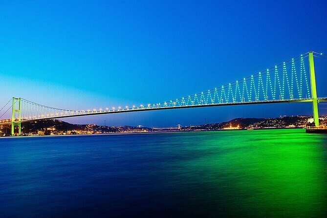 Istanbul Bosphorus Cruise with Dinner and Entertainment - The Experience in Detail